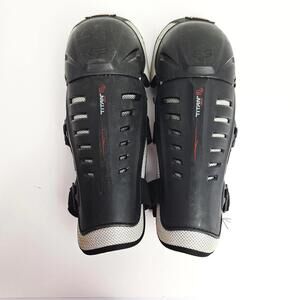 Fox Racing Black Youth Titan Knee/Shin Guards For MX & Off-Road Riding 15"